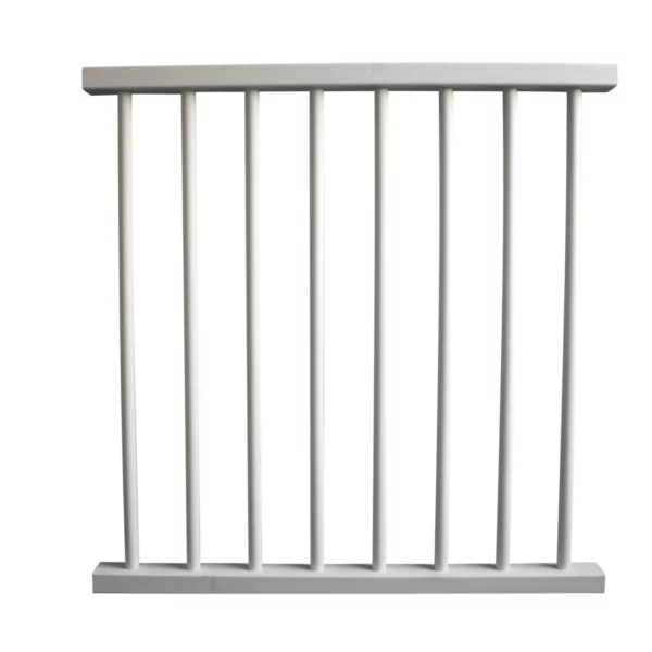 Witte balustrade met ronde spijlen scaled 1
